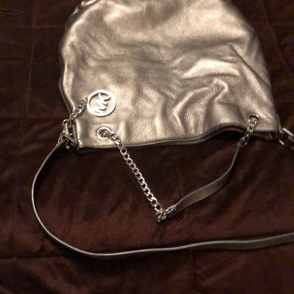 Michael Kors Purse! - Picture 2 of 6